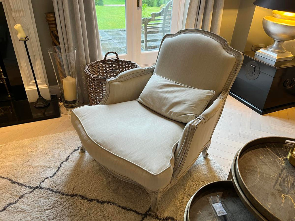 Andrew martin armchair sale