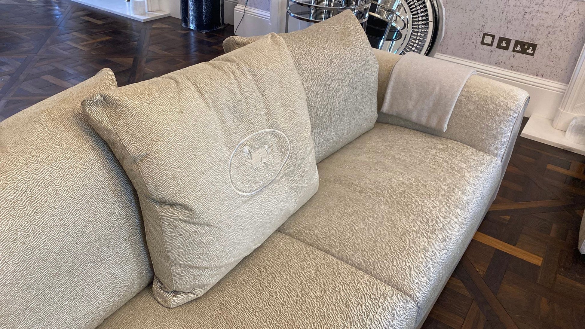 2c5d31fd-f57c-4922-a8fe-31239170ec33 (1).jpg