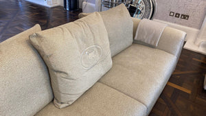 2c5d31fd-f57c-4922-a8fe-31239170ec33 (1).jpg