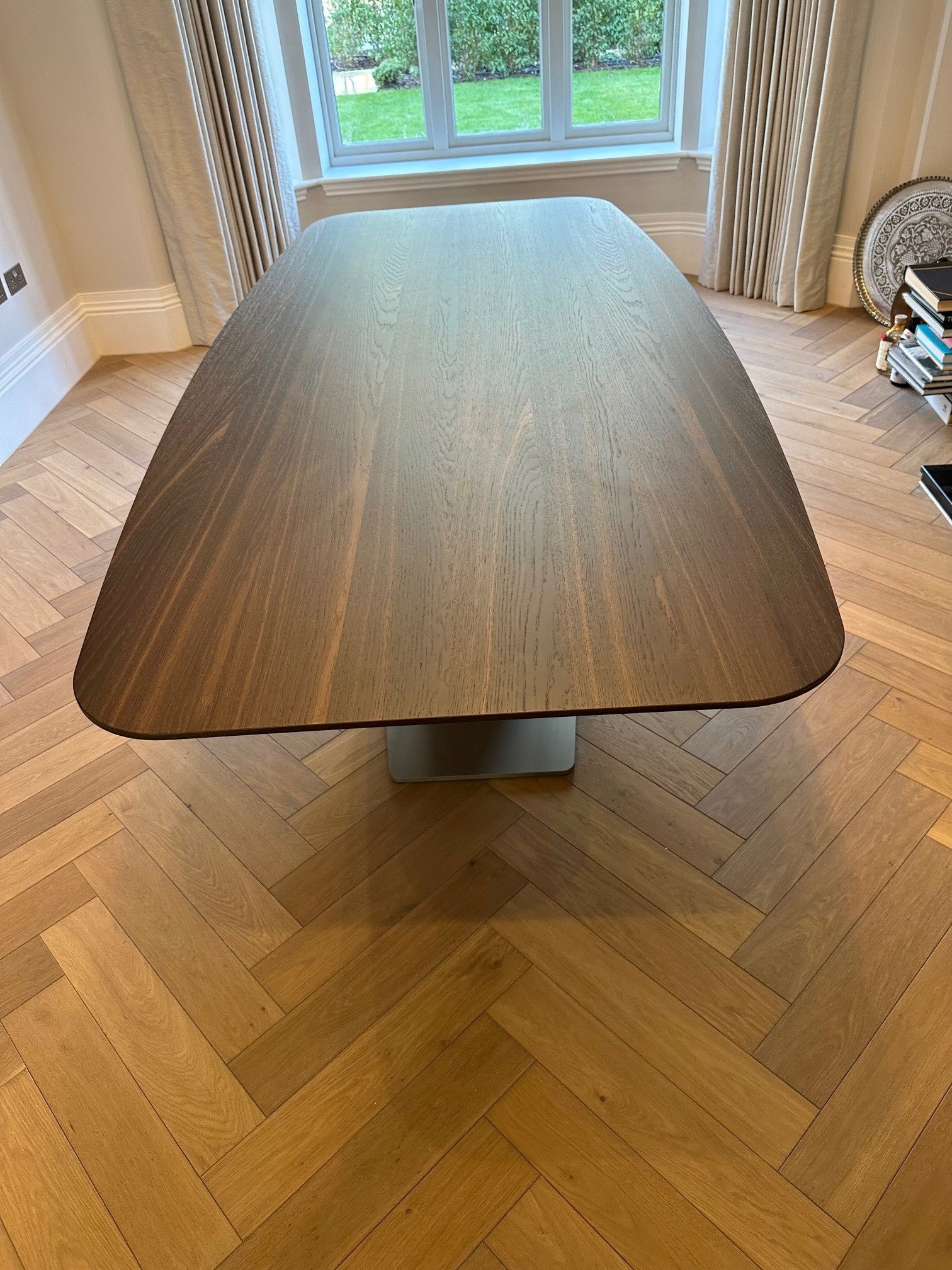 Cattelan table_v3.jpg