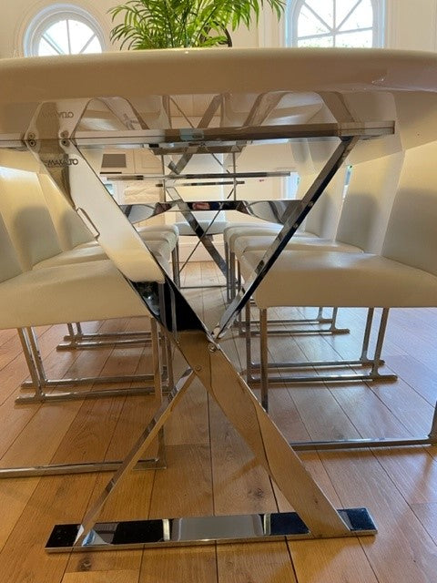 Maxalto Dining Table 2.jpg