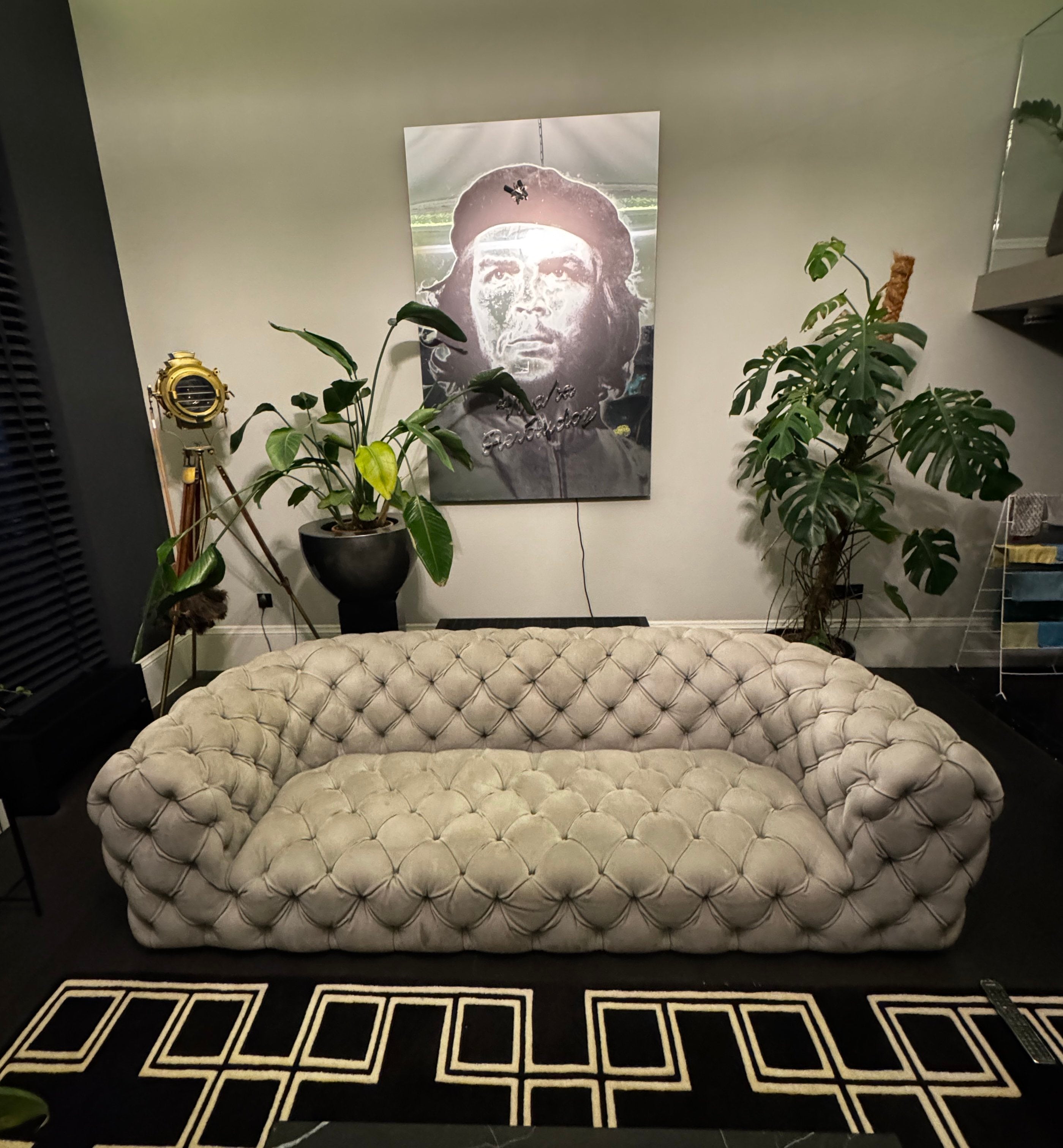 Baxter Chester Moon Chesterfield Sofa in Nubuck Pearl Grey