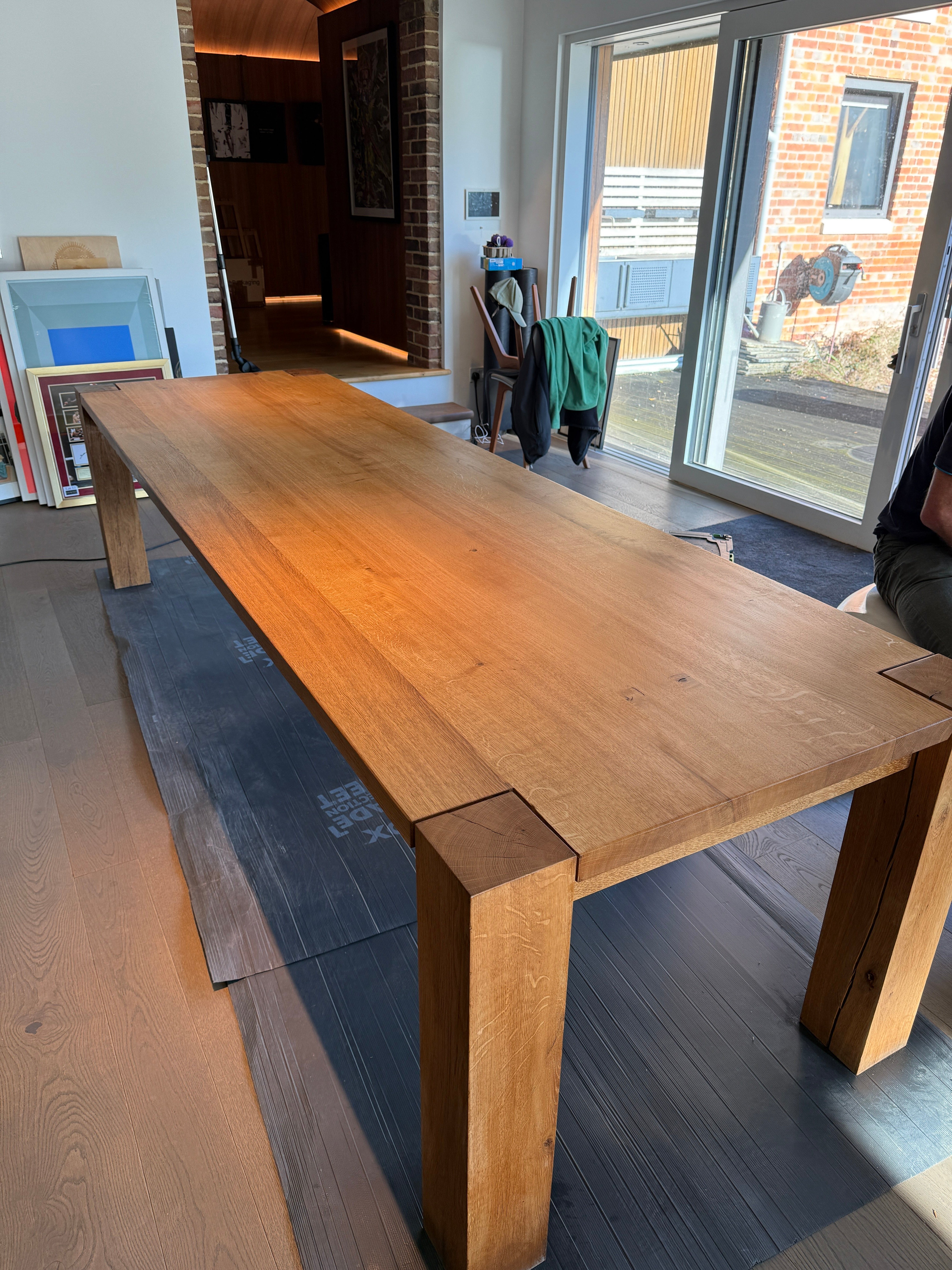 E15 Bigfoot Oak Dining Table, Seats 8 - 12