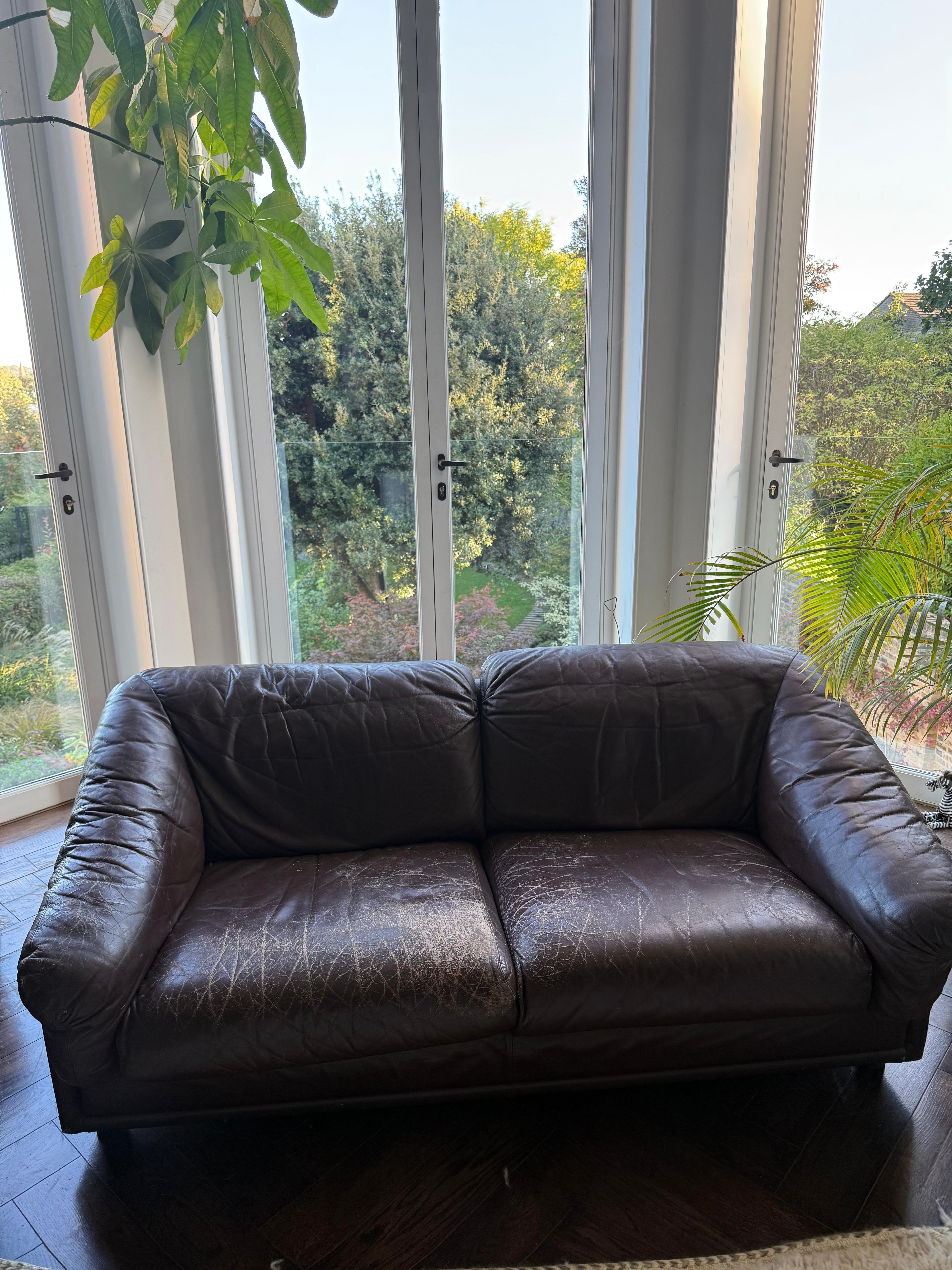 Leolux brown leather 2 seater sofa