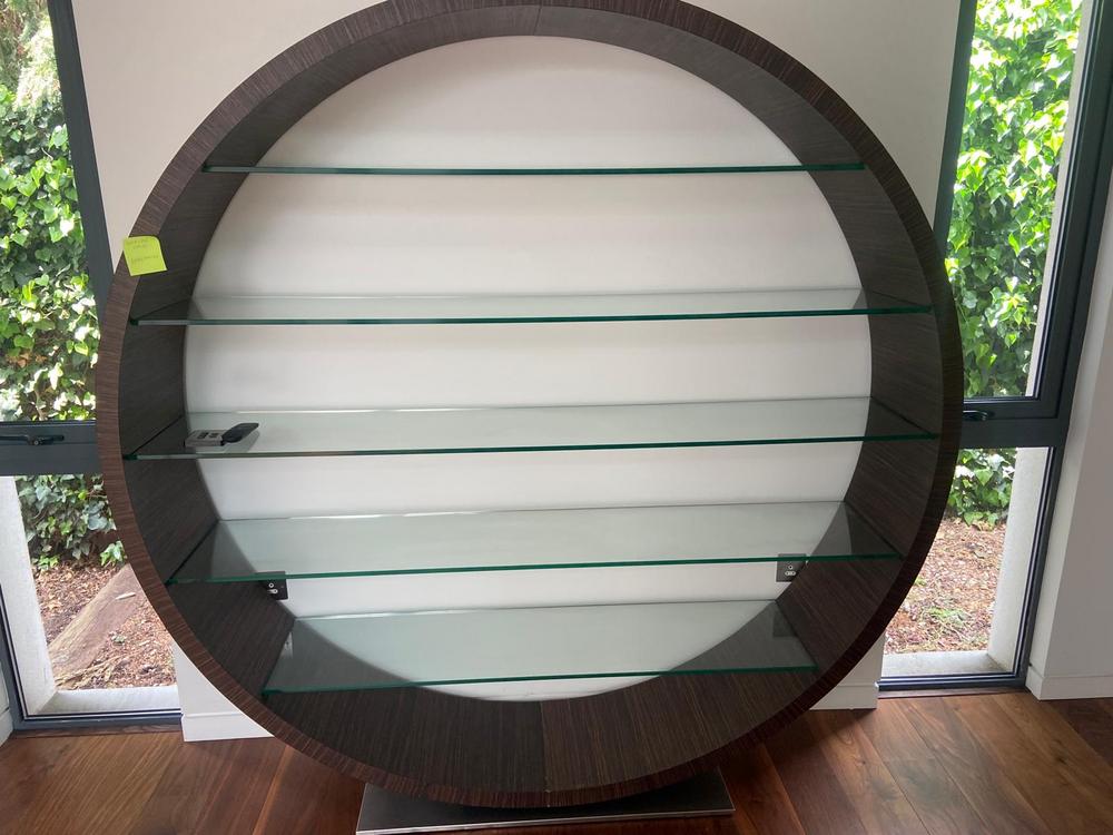 bookshelf